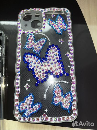 Чехлы на телефон iPhone 13