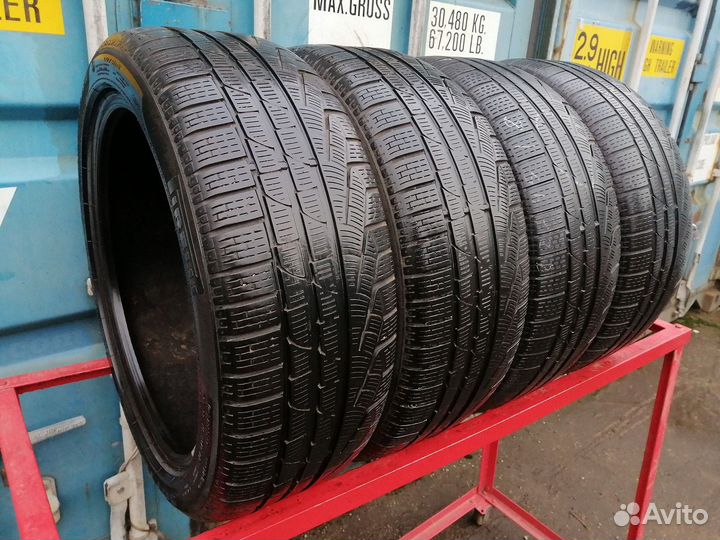 Pirelli Winter Sottozero II 225/45 R18