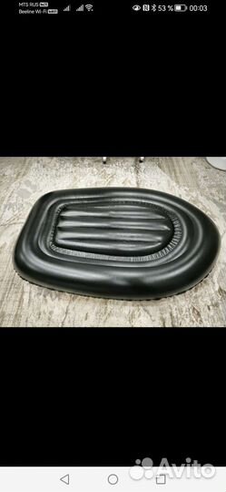 Детская надувная лодка