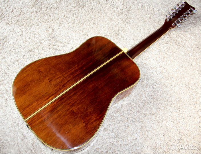 Yamaha L12-6 (Japan) 1981