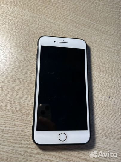 iPhone 8 Plus, 64 ГБ