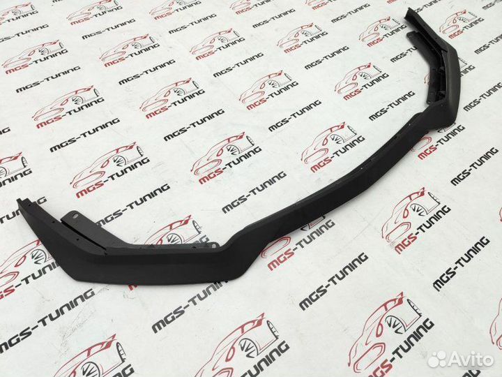 Губа переднего бампера R для Ford Mustang 2017+