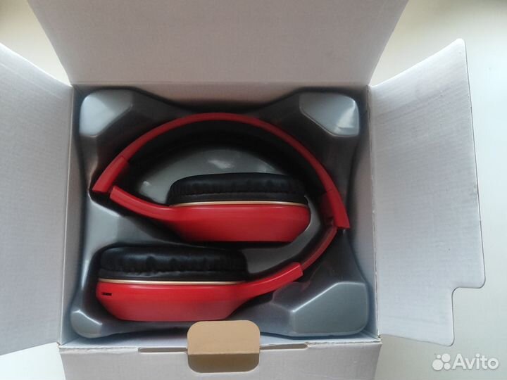 Беспроводные наушники