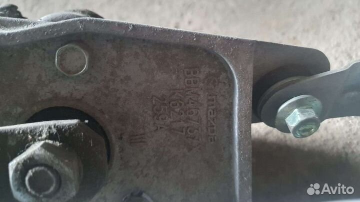 Трапеция дворников мазда 3 бл mazda 3 bl в сборе