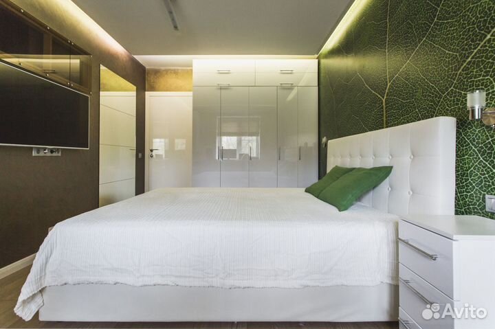 Шкаф распашной