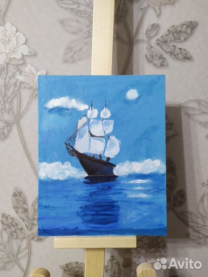 Корабль в море