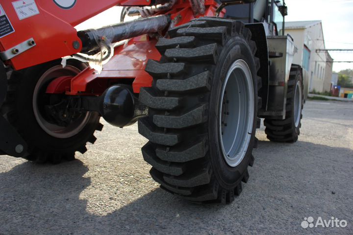 Телескопический погрузчик Redstar TL3000, 2023