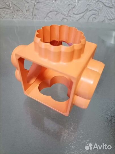 Тёрка, форма для печенья, пробка для масла