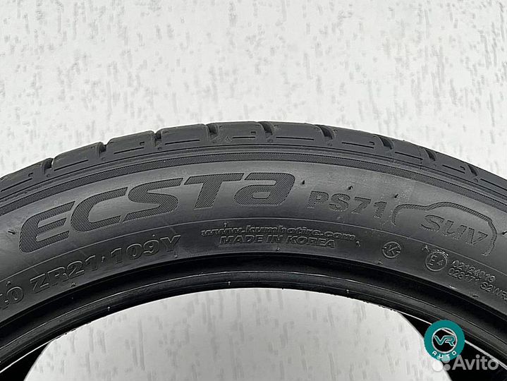 Kumho Ecsta PS71 285/40 R22 110Y