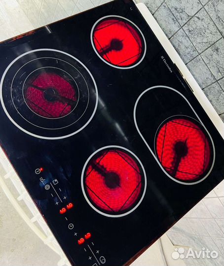 Варочная панель electrolux
