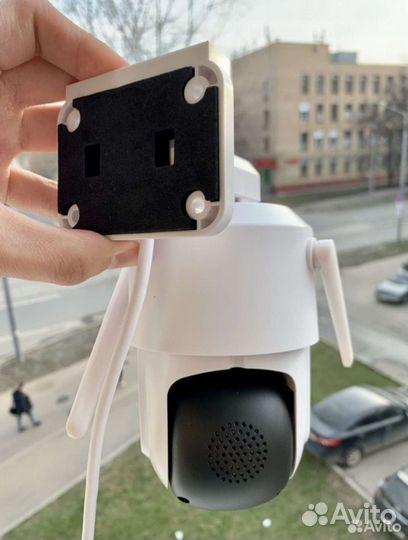 Уличная Wi-Fi камера с двойным объективом