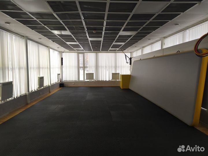 Спортзал в аренду, 109 м²