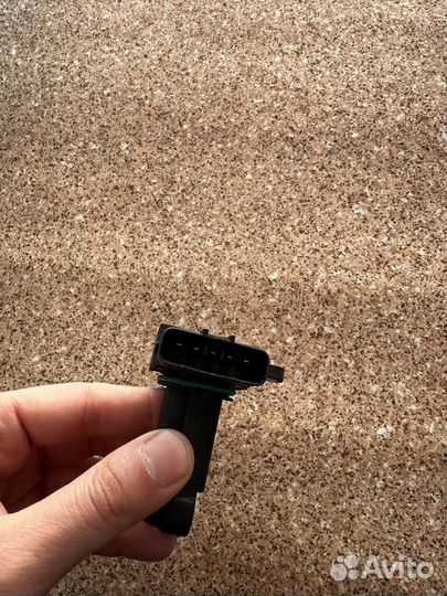 Расходомер новый 1 uz Lexus