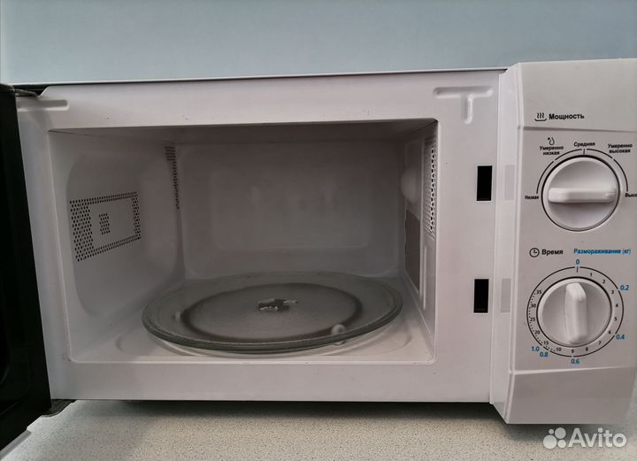 Микроволновая печь Midea мм720