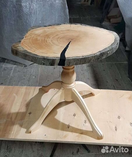 Кофейный столик