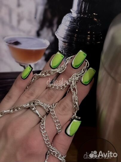 Наращивание ногтей