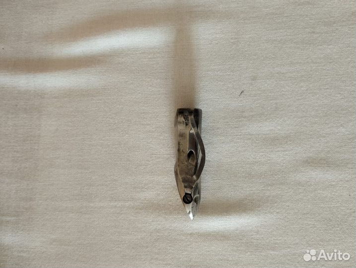 Челнок для швейной машины Зингер без шпульки