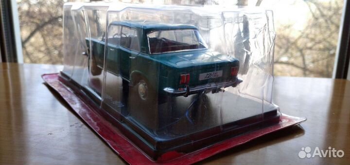 Модель автомобиля Polski fiat 125P Ашет #87