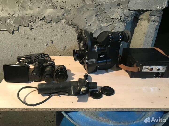 Кинокамера Конвас автомат 1кср-1м