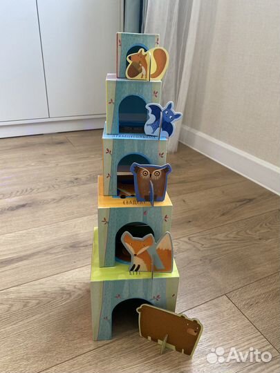 Пирамидка с окошками + книжка