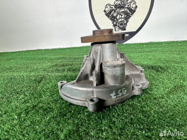 Помпа Porsche Cayenne 957 M48.01 2007