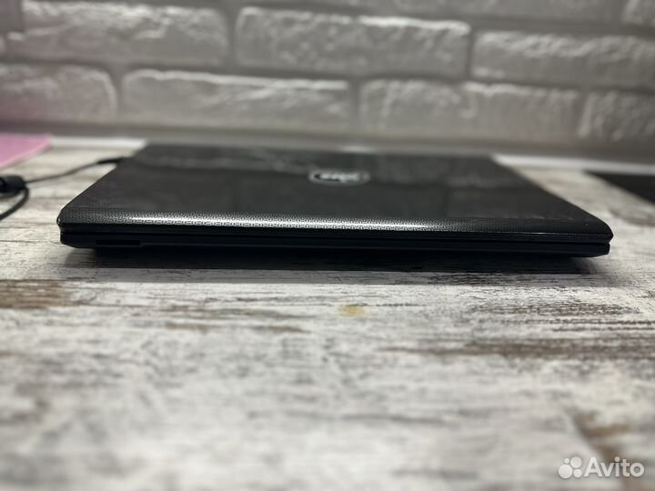 Отличный Ноутбук / intel / 2.20Ghz