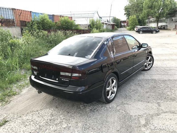 Стоп-сигнал левый Subaru Legacy BEE EZ30 2002