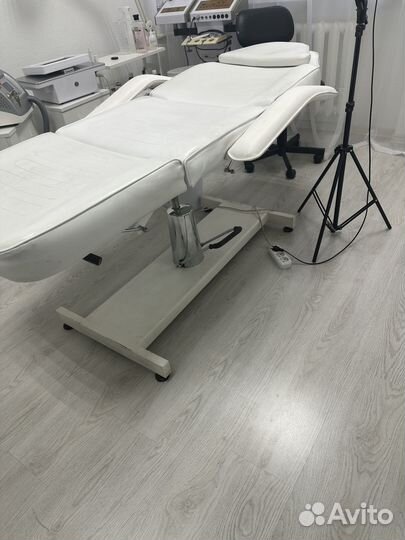 Кресло косметологическая на гидравлике бу