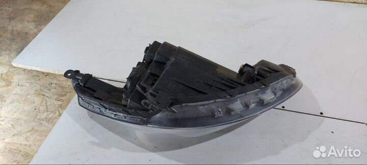 Фара галогеновая передняя левая Hyundai Solaris 1