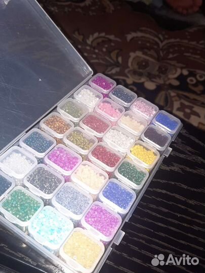 Бисер 28 цветов