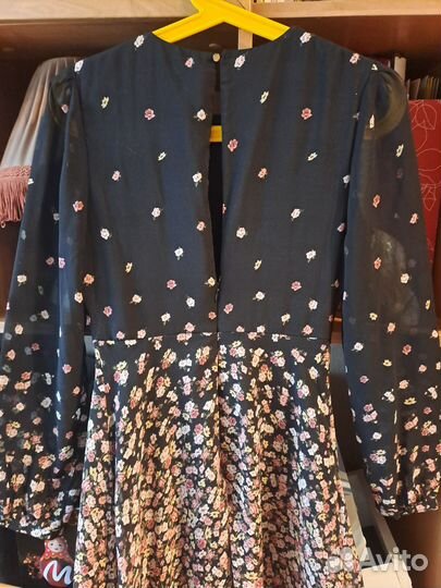 Платье женское 42 44 бу