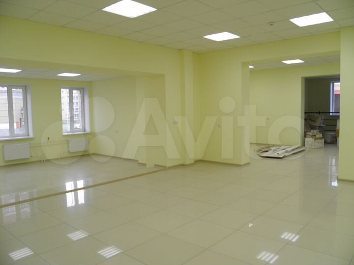 Сдам свободного назначения, 300 м²