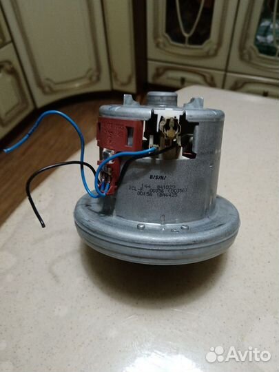 Мотор на пылесос