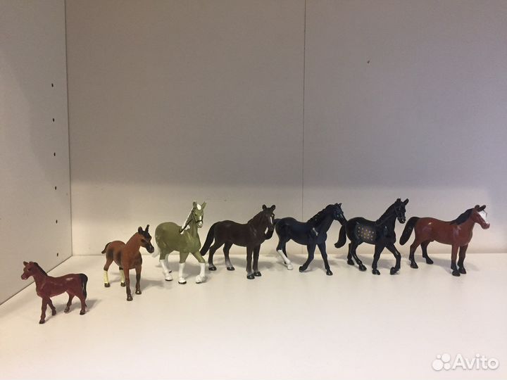 Mini фигурки лошадей. Все- 150. Одна фигурка- 30