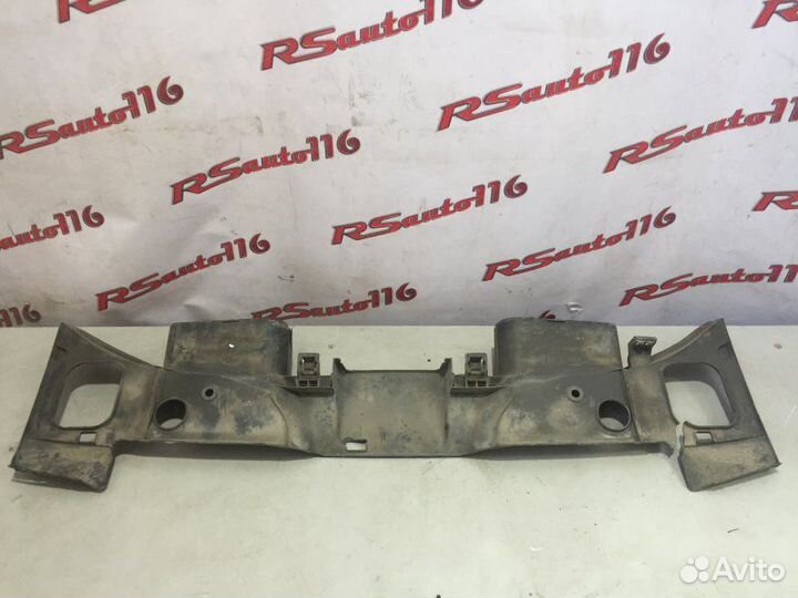 Воздухозаборник верхний Mercedes Cls-Class W218