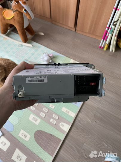 Магнитола vag 5 CU035181A