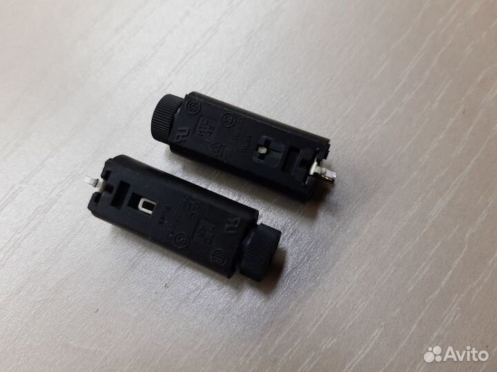 Держатель предохранителя