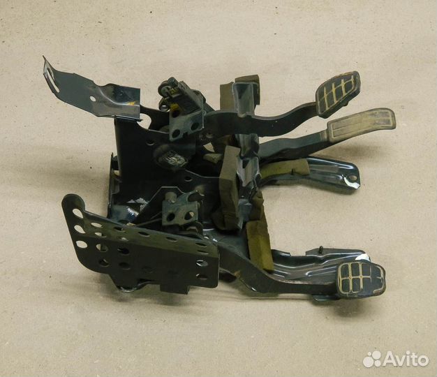 Педальный узел VW Passat B3