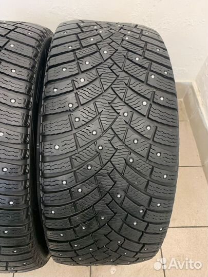 Pirelli Scorpion Ice Zero 2 285/40 R21