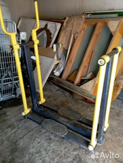 Уличный тренажер бу