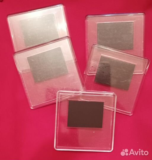 Рамка пластик на клейкой ленте