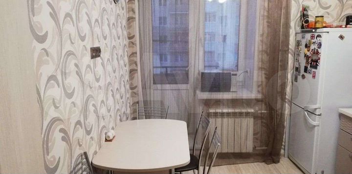 2-к. квартира, 53 м², 4/9 эт.