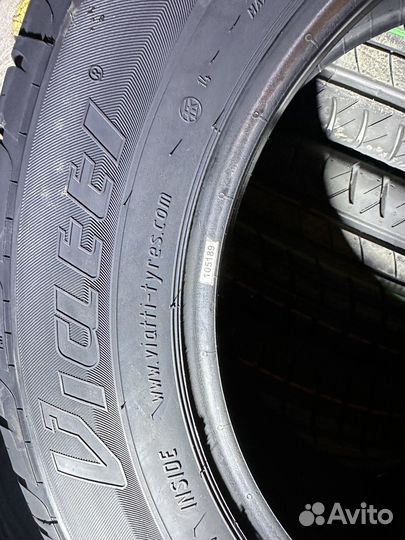 Viatti Strada Asimmetrico V-130 195/65 R15 91T