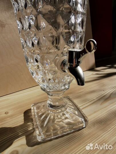 Диспенсер, лимонадница