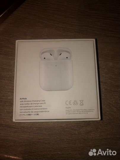 Коробка от airpods