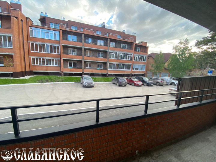 1-к. квартира, 42,5 м², 1/3 эт.