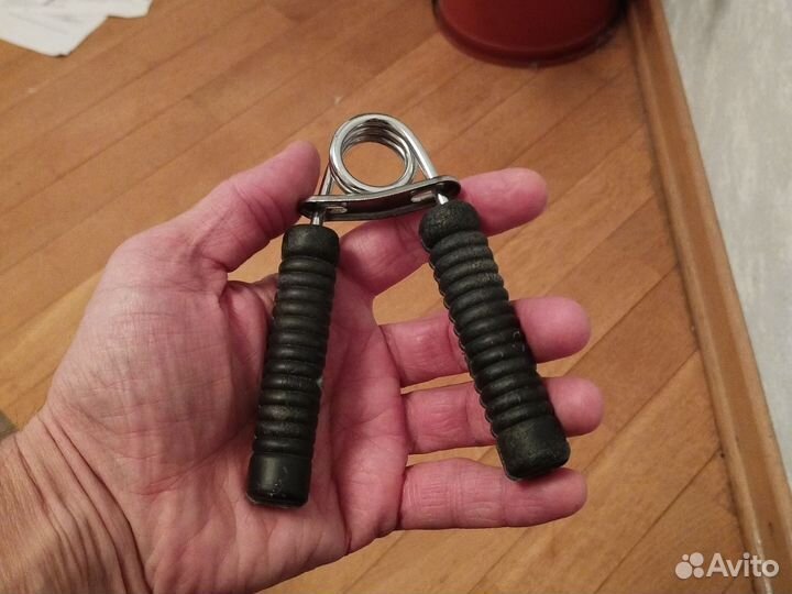 Эспандер кистевой