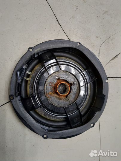 Динамик Volkswagen Touareg, 2008