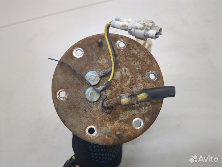 Датчик уровня топлива Subaru Forester (S11), 2002