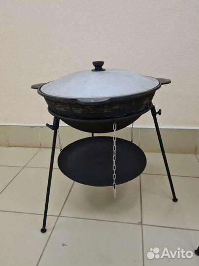 Казан чугунный / Тренога для казана с чашей